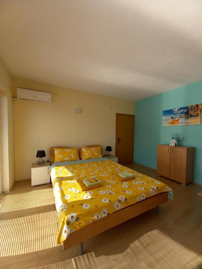 Ps Apartments - Peshtani Peštani エクステリア 写真