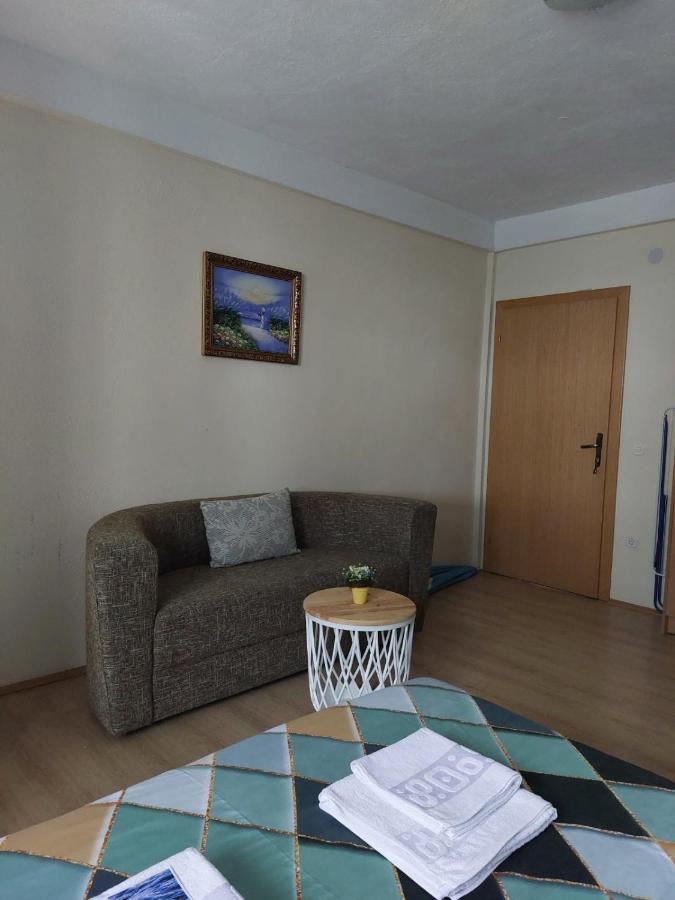 Ps Apartments - Peshtani Peštani エクステリア 写真