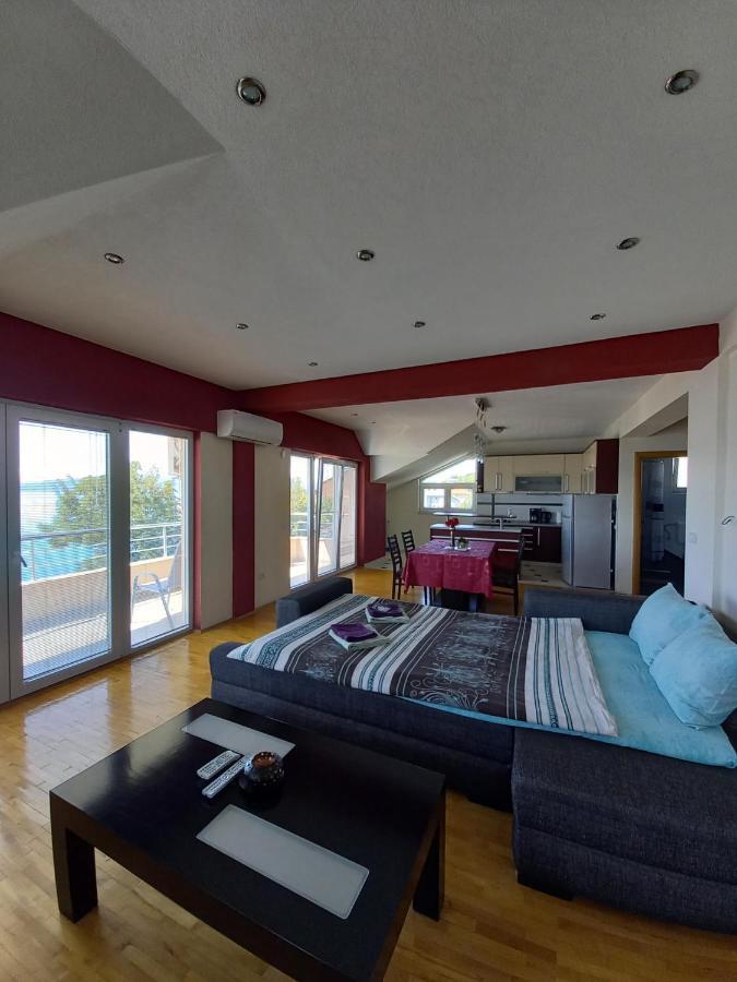 Ps Apartments - Peshtani Peštani エクステリア 写真