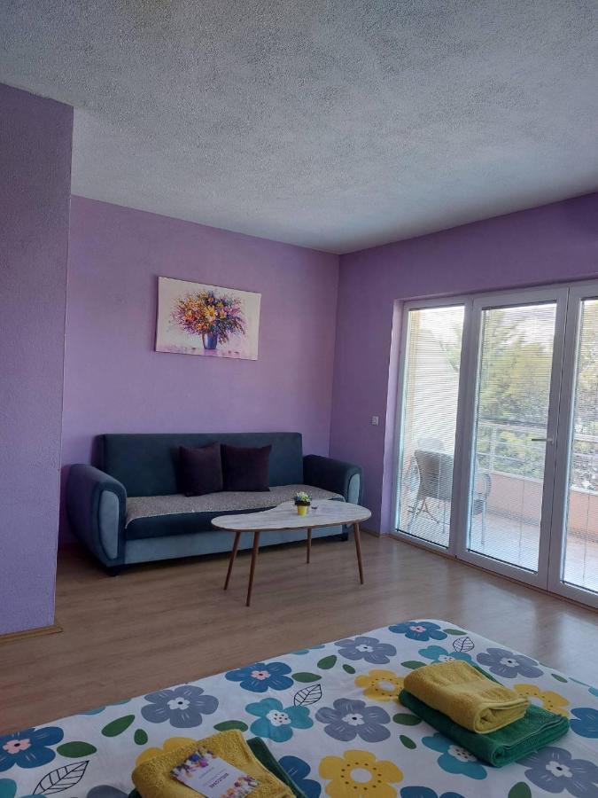 Ps Apartments - Peshtani Peštani エクステリア 写真
