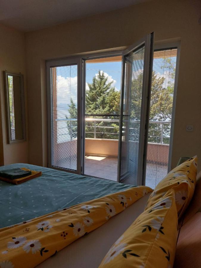 Ps Apartments - Peshtani Peštani エクステリア 写真